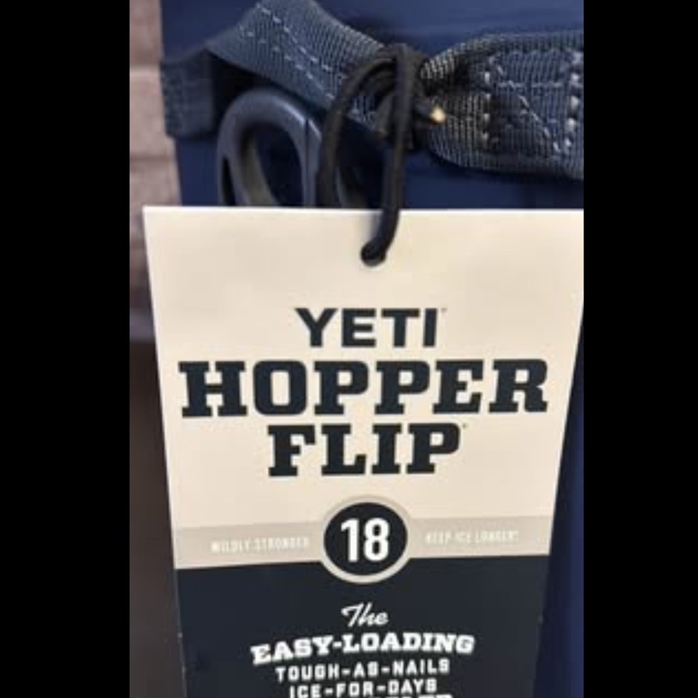 HOPPER FLIP®
18 SOFT COOLER